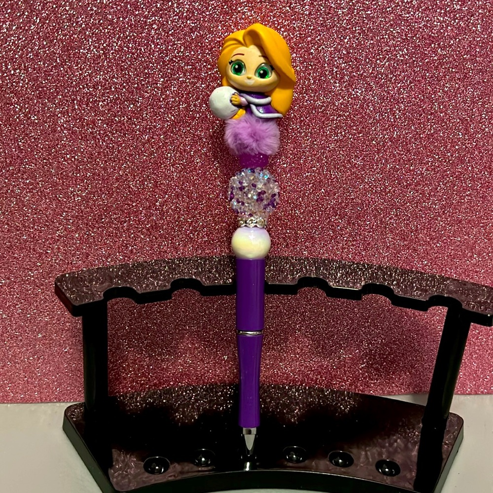 Hand Crafted Beaded pen with Disney Doorable Topper Winter Rapunzel